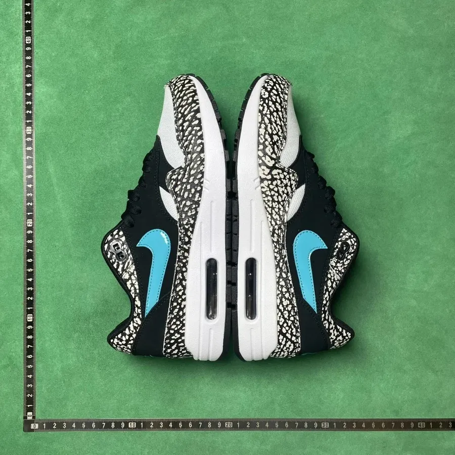 Nike Air Max 90 Black White Blue Casual Sneakers